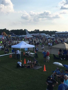 AirVenture2018_booths